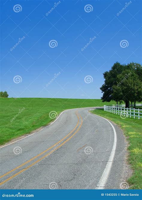 Mississippi Countryside Road Stock Image Image Of Yellow Line 1543255