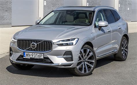 Żarówki Volvo XC60 II 2017 jakie potrzebne do wymiany