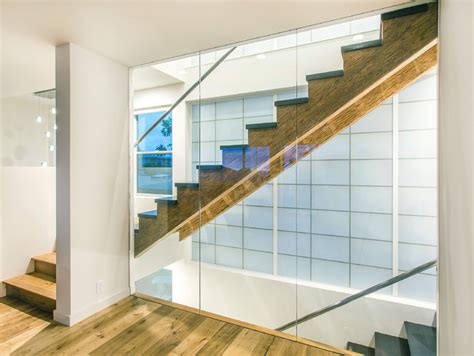 La Jolla Contemporary Contemporain Escalier San Diego Par Springfield Design Houzz