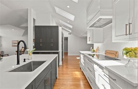 Gray and white kitchen cabinets 1 | Gray and white kitchen cabinets ...