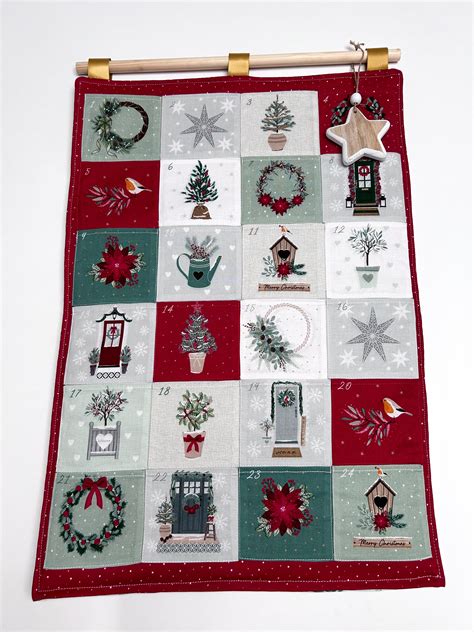 Festive Robin Advent Calendar Petite Lamb