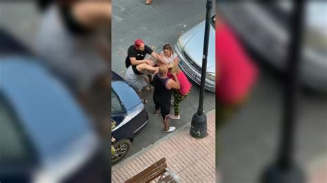 Pelea Multitudinaria En Canals Un Clan Familiar Ataca Con Palos Y