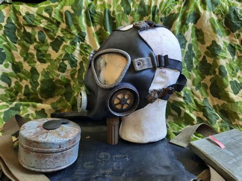 M5 Assault Gas Mask E6 3 7 Clean Up And Restoration Field