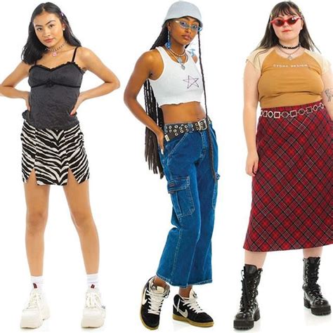 🦋 Vintage Finds From The 80s 90s And Y2k Era Up Now In The Shop 🦋