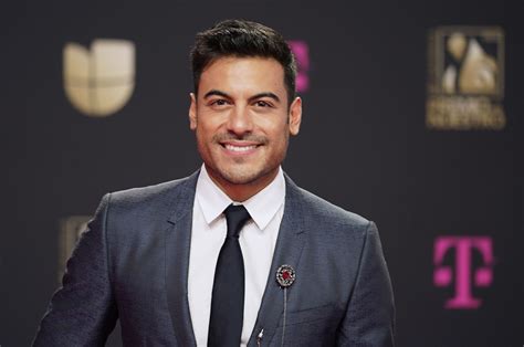 Carlos Rivera Comparte Tierna Foto De Su Hijo En Instagram Resistencia