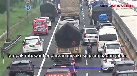 Arus Balik Iduladha Tol Cipali Macet Panjang Pengemudi Terjebak