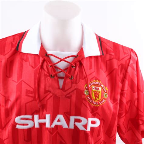 Eric Cantona Signed Official Replica Manchester United Shirt