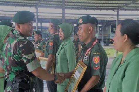 Wujud Cinta Satuan Yonif Raider Kostrad Laksanakan Tradisi Korps