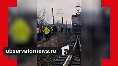 Haos pe calea ferată după ce o locomotivă a deraiat la Videle Au fost