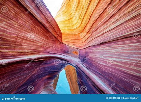 The Wave Utah Sunrise stock photo. Image of monument - 108815398