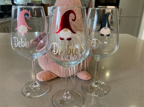 CELLOPHANE Gift Wrapped PERSONALISED Christmas Gonk Gnome Wine Glass