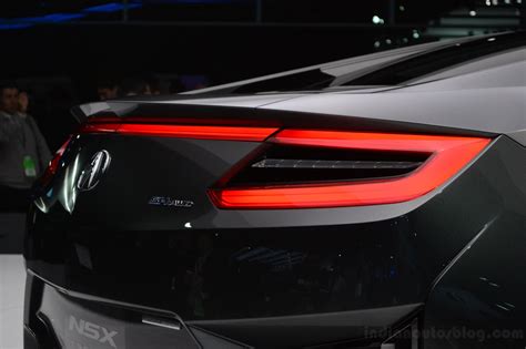 2013 Acura NSX Concept tail light