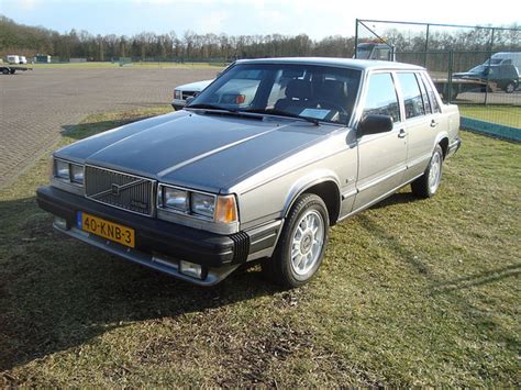 TopWorldAuto >> Photos of Volvo 760 GLE - photo galleries