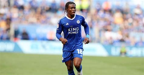 Two Debuts Abdul Fatawu Thrills And Liverpool Progress Leicester