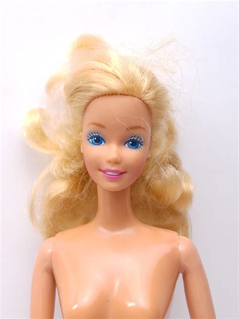 1966 Twist And Turn Barbie Switch On Back Moves Arms Taiwan Blonde Hair