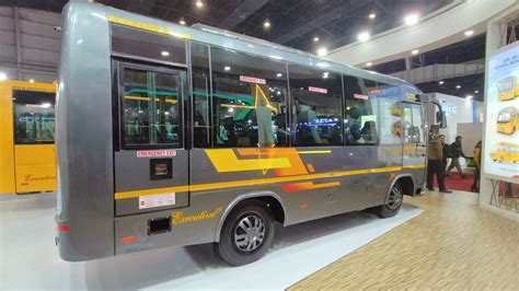 New Sml Isuzu Executive Lx Coach Unveiled At Auto Expo