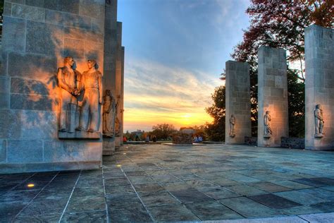 7 Sights From Virginia Tech's Campus Even MORE Beautiful During Fall