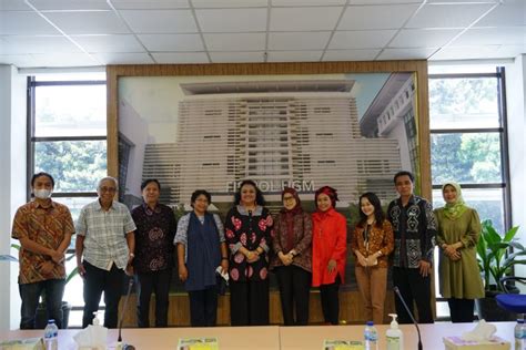 Community Development Isu Strategis Bagi Peningkatan Kesejahteraan