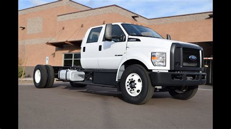 Ford F650 Crew Cab