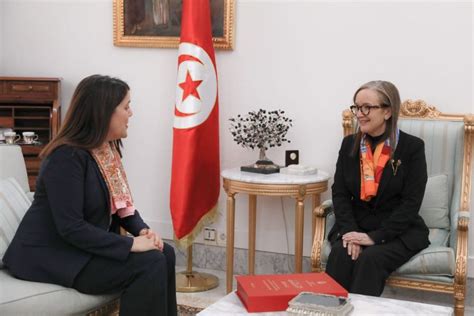 Tunisie Najla Bouden S Entretient Avec Natacha Franceschi Autour Des