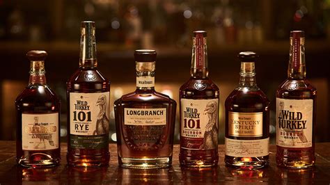 30 Best Bourbon Brands America Has to Offer - The Trend Spotter