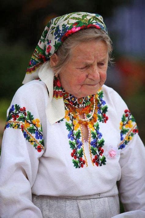 100 Babushkas Ideas Babushka People Of The World Old Faces