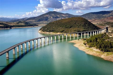 Lago Liscione Molise Tour Omega Travel