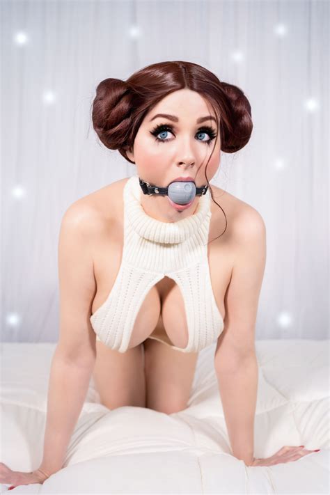 Princess Leia By Angie Griffin Scrolller