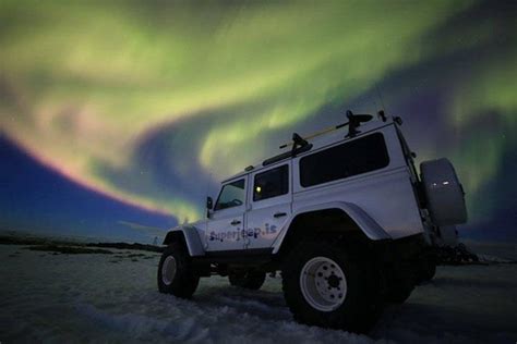 Private Superjeep Northern Lights Hunt