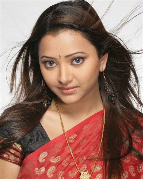 Shweta Basu Prasad Wiki Biography Dob Age Height Weight Affairs