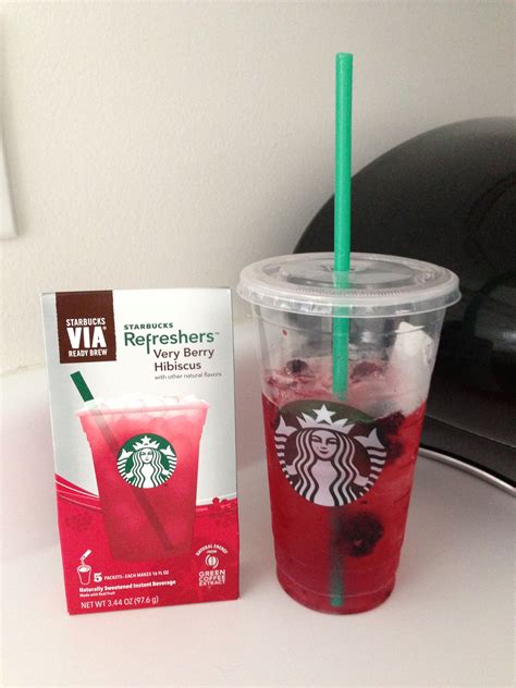 Starbuck Very Berry Hibiscus Refresher 55 Im Addicted Amazing