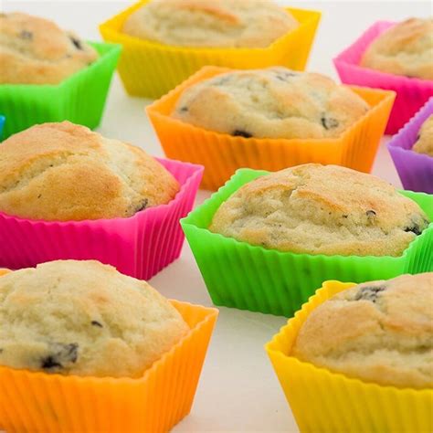 12 részes színes szilikon muffin sütőforma szögletes NapiKütyü