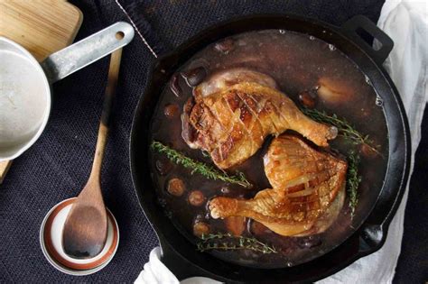 Red Wine Braised Duck Legs With Mushrooms And Shallots Strawberryplum