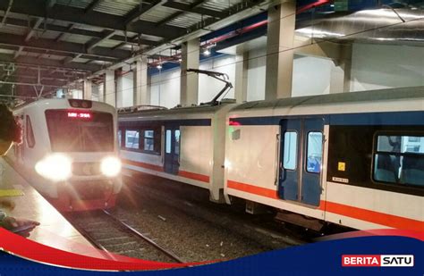 Kereta Bandara Soetta Kembali Beroperasi Penumpang Sepi