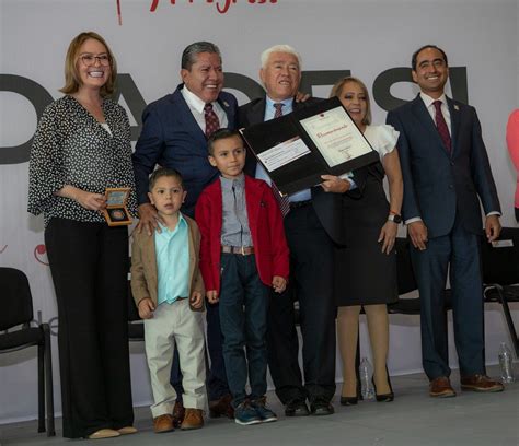 Reconoce Gobernador David Monreal A Las Y Los Maestros Por Ser Ente De