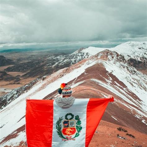 Vinicunca Rainbow Mountain Booking Inca Jungle