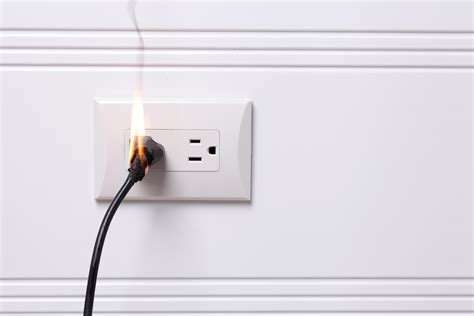 What Causes Electrical Outlet Fires At David Armijo Blog