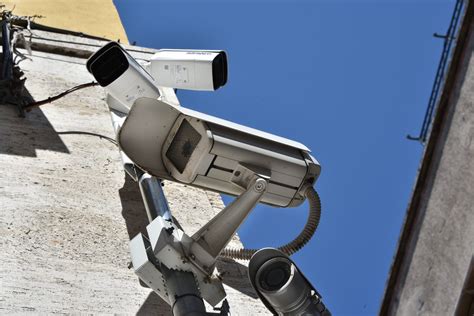 Italy to tighten regulations on Chinese cameras amid security concerns
