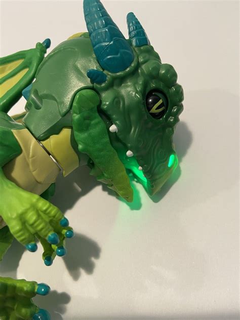 Wowwee Fingerling Untamed Dragon Venom Green Lights Up Moves Ebay