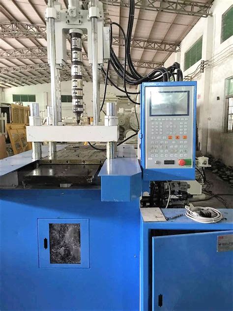 Enaiviv T Used Vertical Injection Molding Machine Amv China