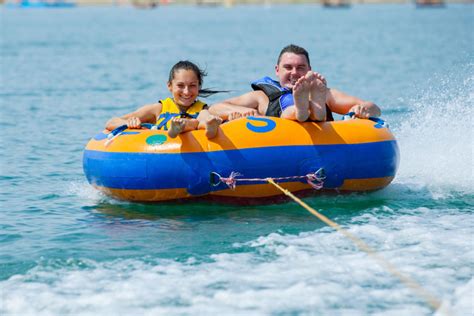 Water Sports On Lake Garda Navicharters Giro In Barca Lago Di Garda