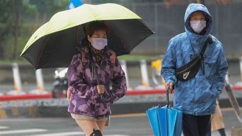 愈晚愈冷！這3天下探5度 濕冷寒流「雪線下修」七星山可見雪 天氣 太報 Taisounds