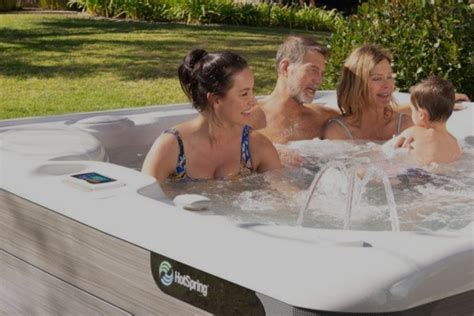 1 Person Hot Tub | Hot Spring Melbourne