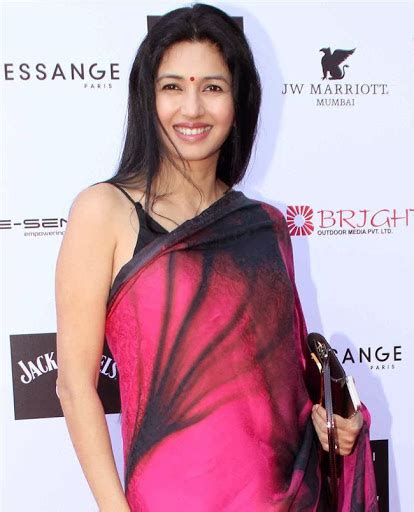 Deepti Bhatnagar Hot Bikini Image Gallery Images Photos Pics Cinemagigs