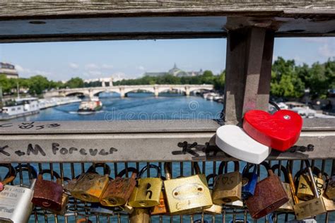 Love Locks On Paris Bridge Pont De Arts Stock Image Image Of Frame