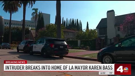 Intruder Breaks Into Home Of La Mayor Karen Bass Nbc Los Angeles