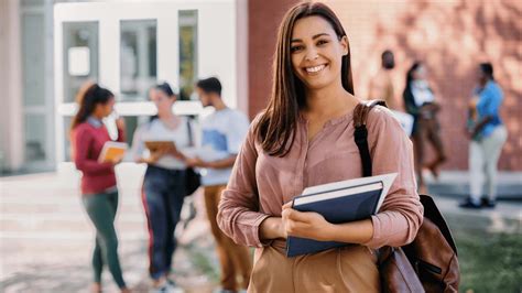 Qu Es Un Estudiante Universitario