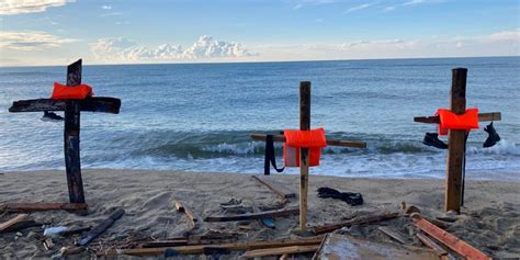 Steccato di Cutro individuato un 71esimo corpo in mare ma non è