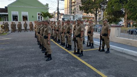 Policiais Mortos Em Servi O S O Homenageados Pela Pmsc Ag Ncia De