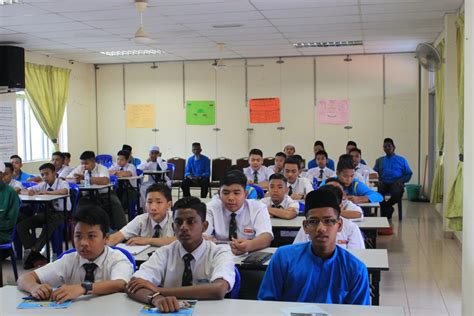 Program Solat Remaja Yayasan Abu Bakar